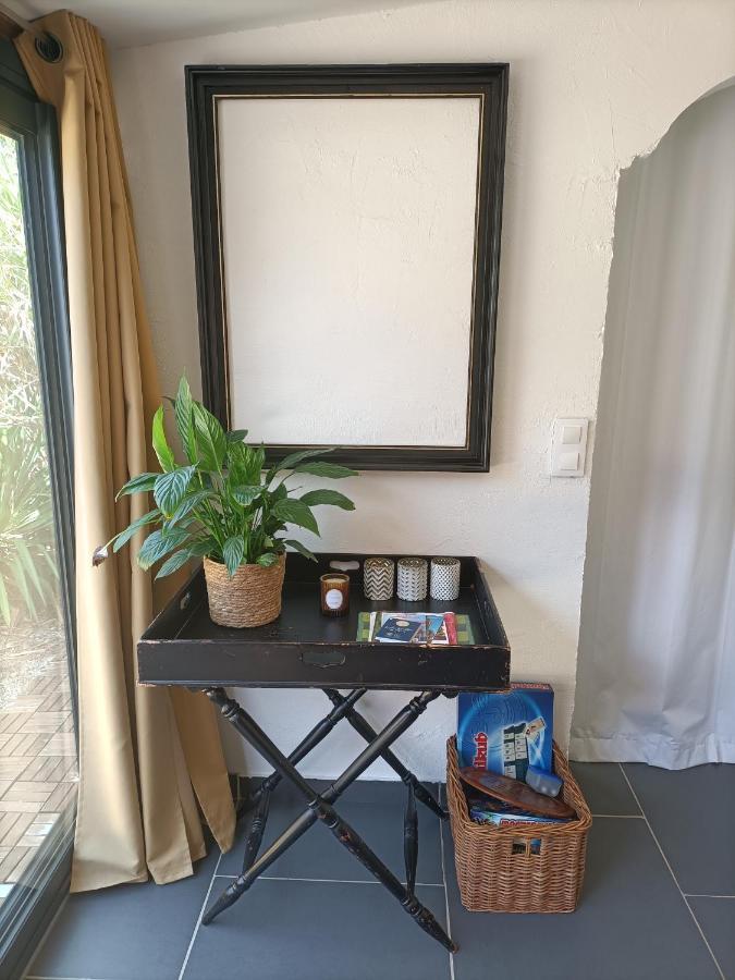 Maisonnette Tout Confort Rochefort-du-Gard Exterior foto